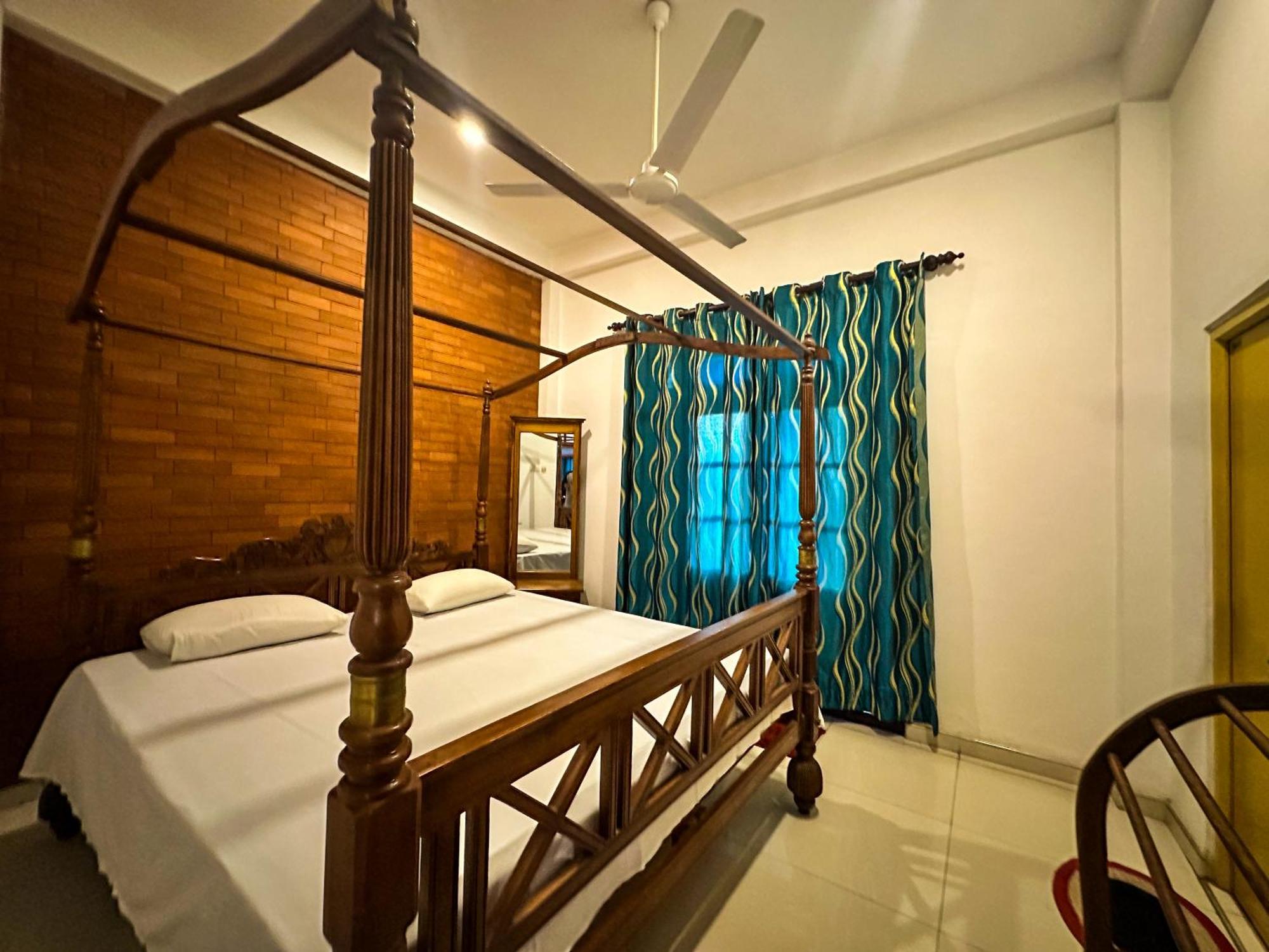Hotel New Panda House Galle Zimmer foto