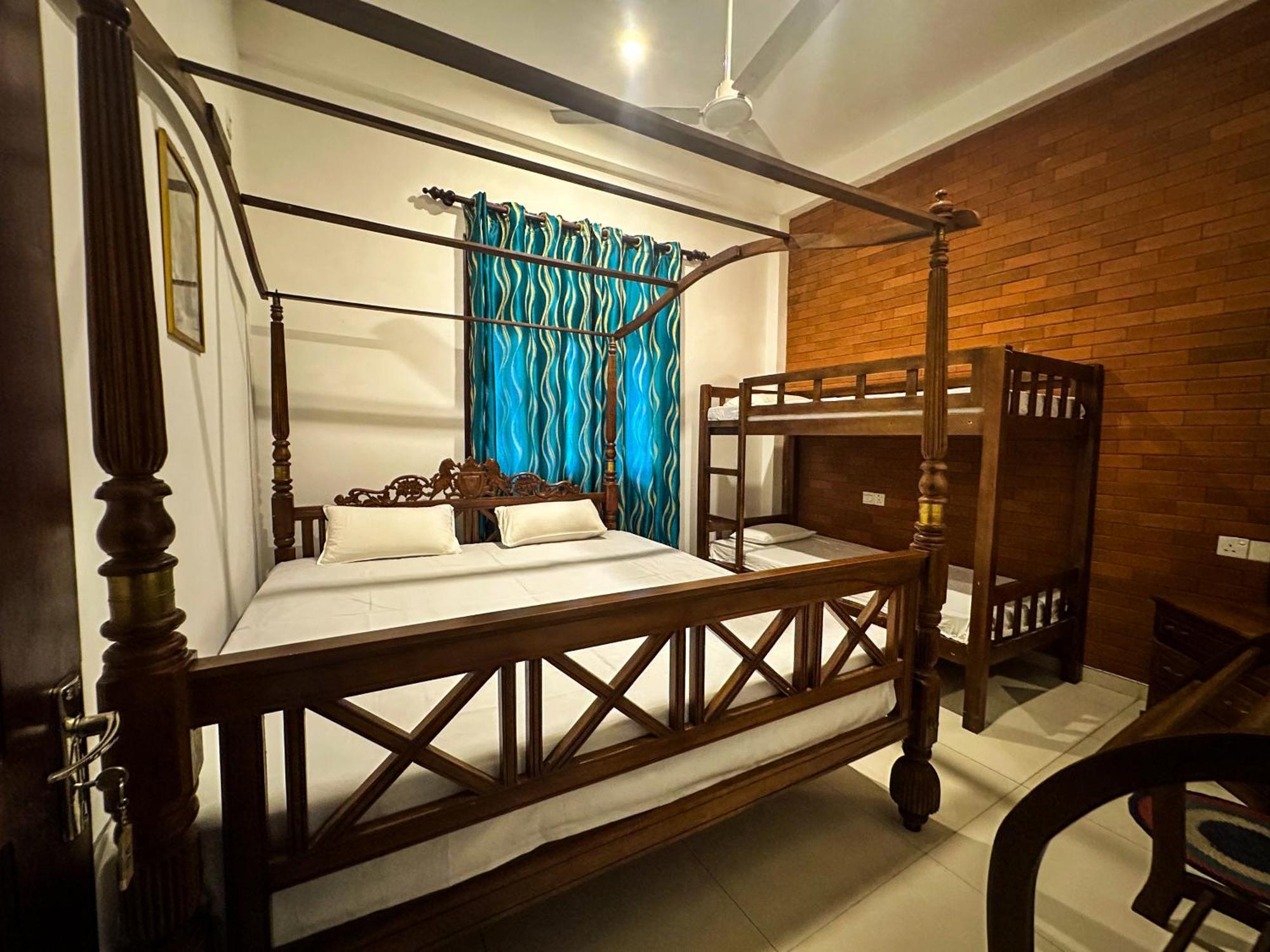 Hotel New Panda House Galle Exterior foto